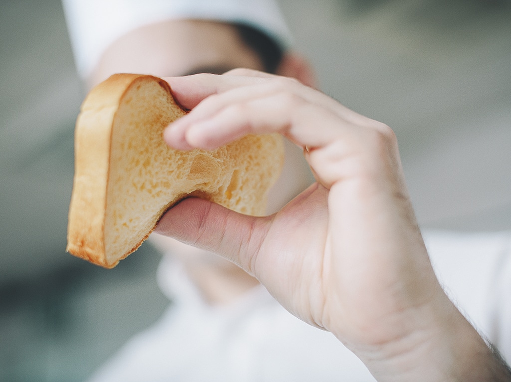 Assessing Soft Bread Slice